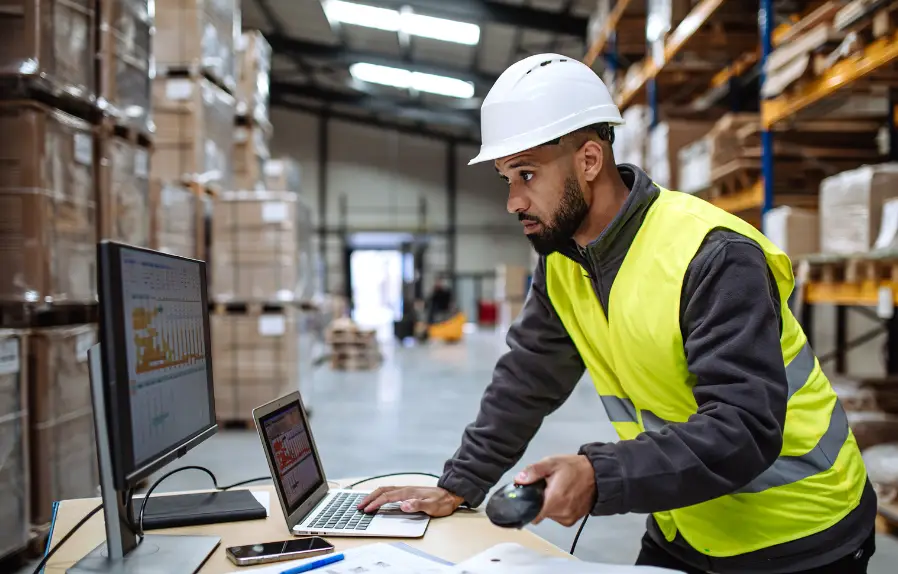 Vencru | How to manage inventory as a wholesale or retail business What is inventory management?