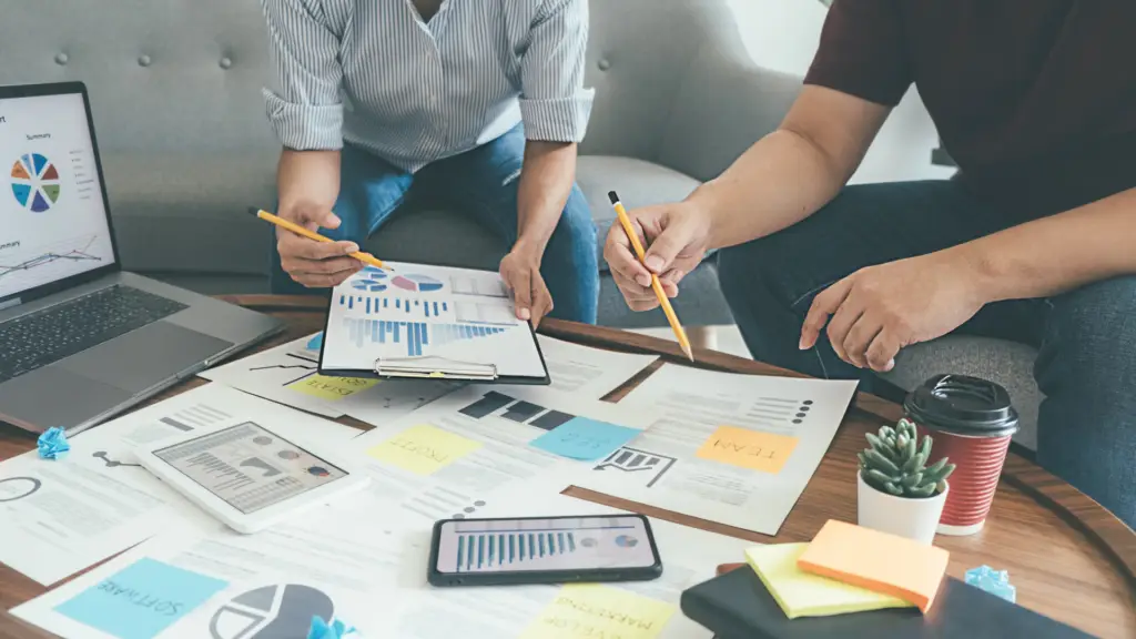 Vencru | What is Demand Forecasting in Inventory Management? Quantitative methods